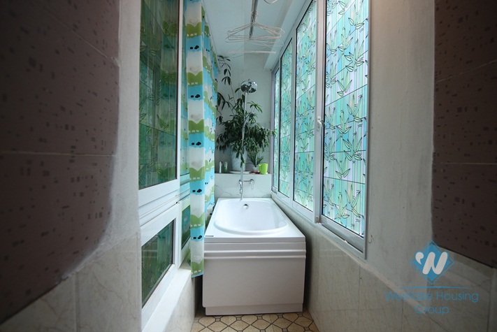 Warm and spacious apartment for rent in Lang Ha, Hanoi